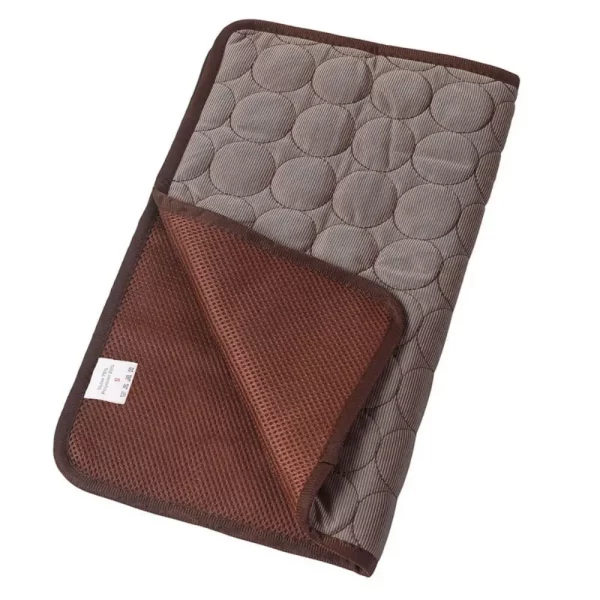 Dog bed moisture-proof