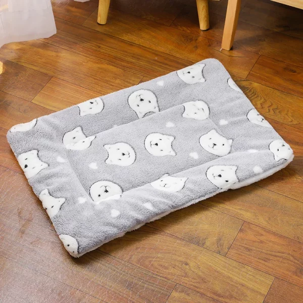 Dog bed thick flannel